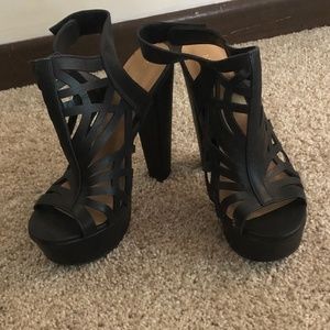 Macro republic heels